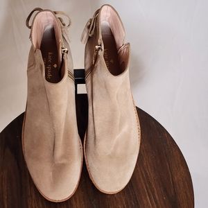 Kate Spade Tan Bellville Too Tassel Bow Suede Booties Size 8